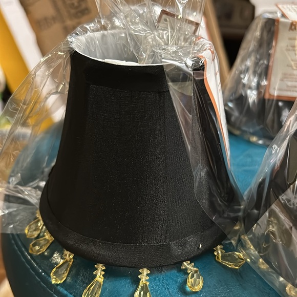 Royal Designs Inc beaded bell clip on chandelier shade - Picture 5 of 7